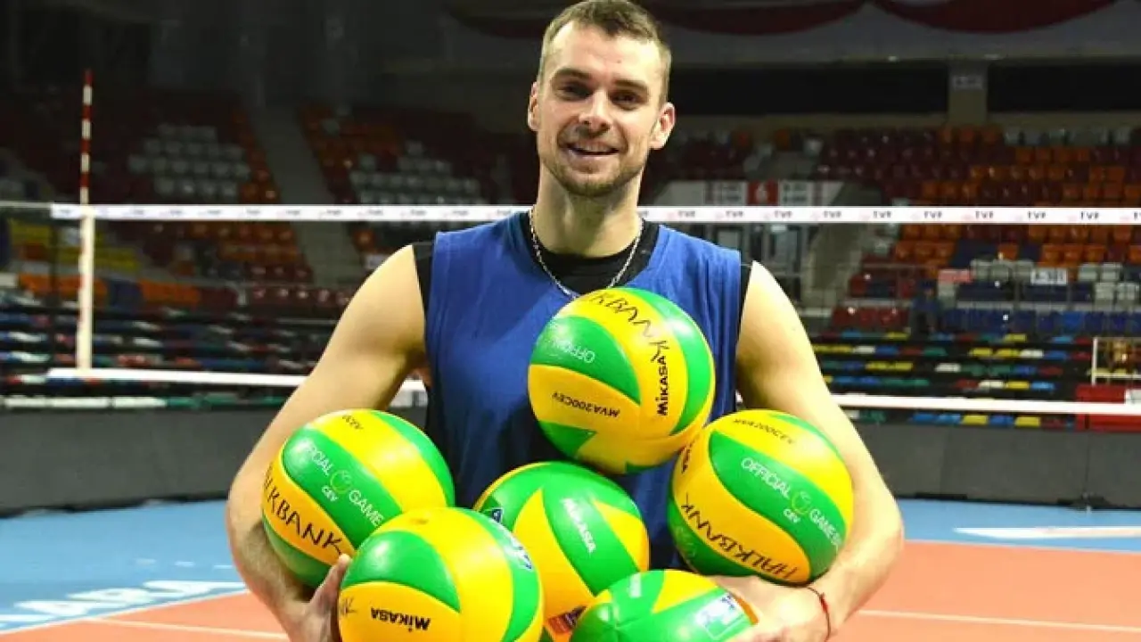 Efeler Ligi zirvesinden iddialı hamle: Kooy kadroya katıldı! 3