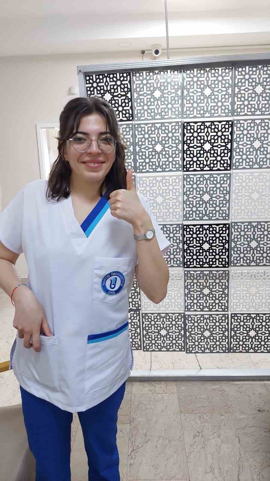 alkollu-surucunun-carptigi-edanur-son-yolcuguna-ugurlandi