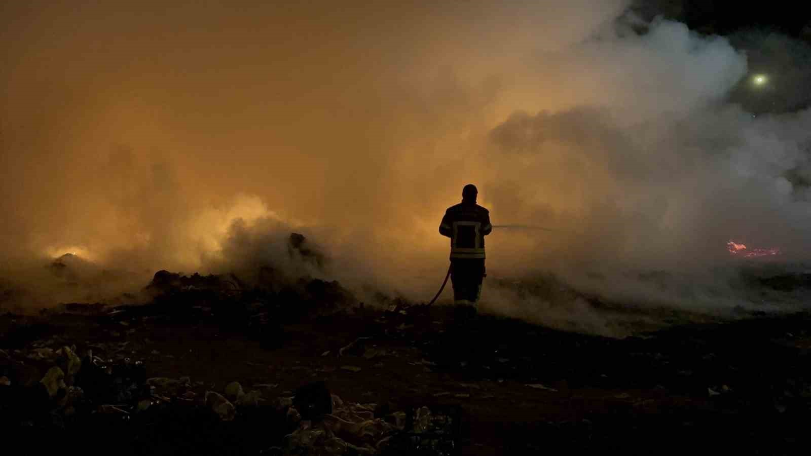 atik-yangini-eve-sicramadan-sonduruldu