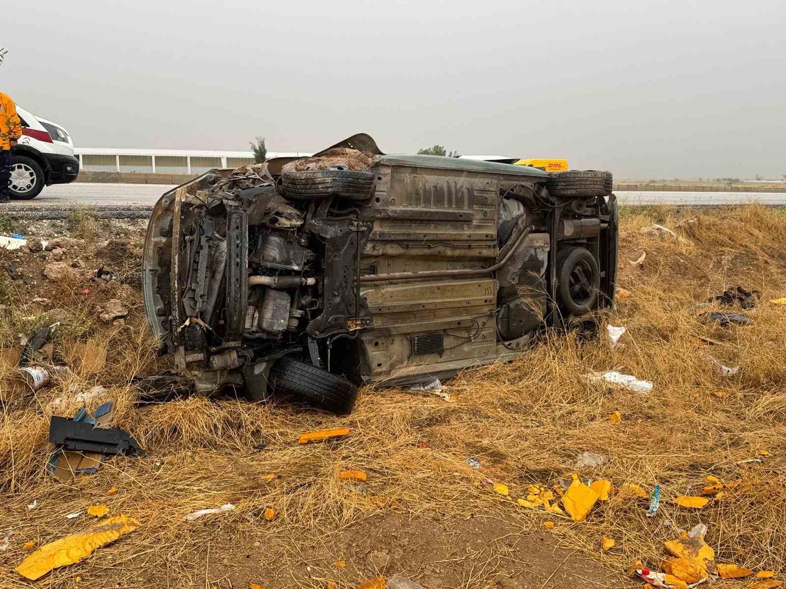 ayni-gun-icinde-yasanan-uc-kaza-nedeniyle-cileden-cikan-baskan-karayollarina-tepki-gosterdi