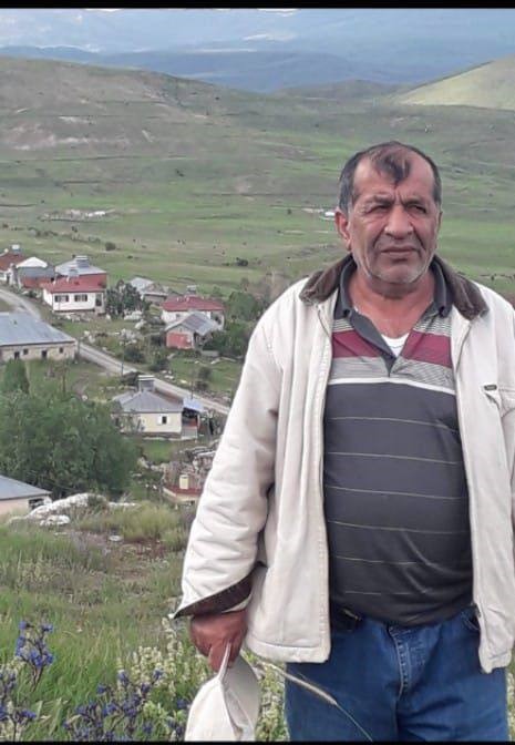 babasinin-cenazesinde-dayisini-da-kaybetti