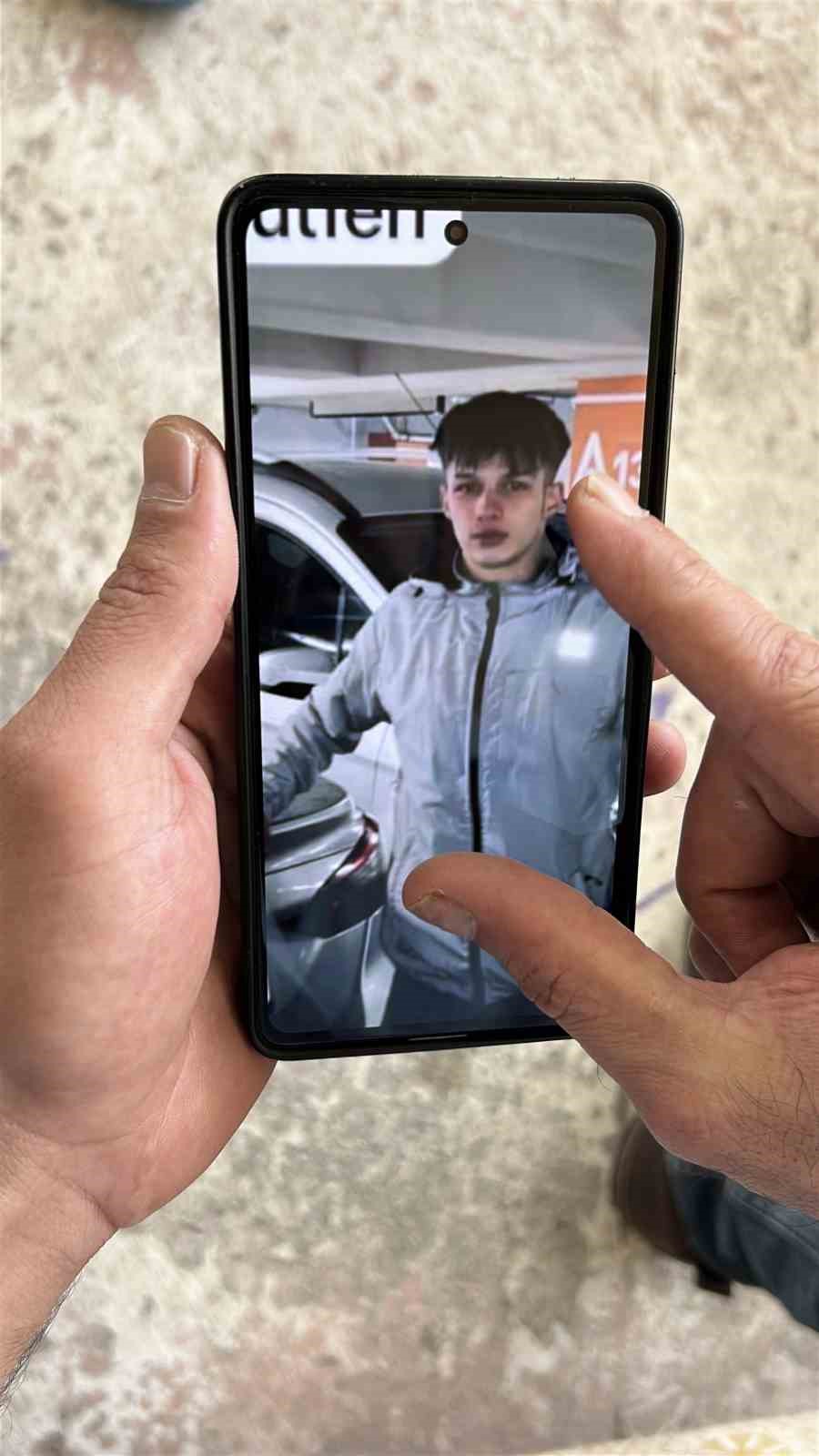 babasinin-gozyaslariyla-oglum-bizi-duyuyorsan-lutfen-gel-dedigi-kerem-ve-arkadasinin-cansiz-bedeni-bulundu