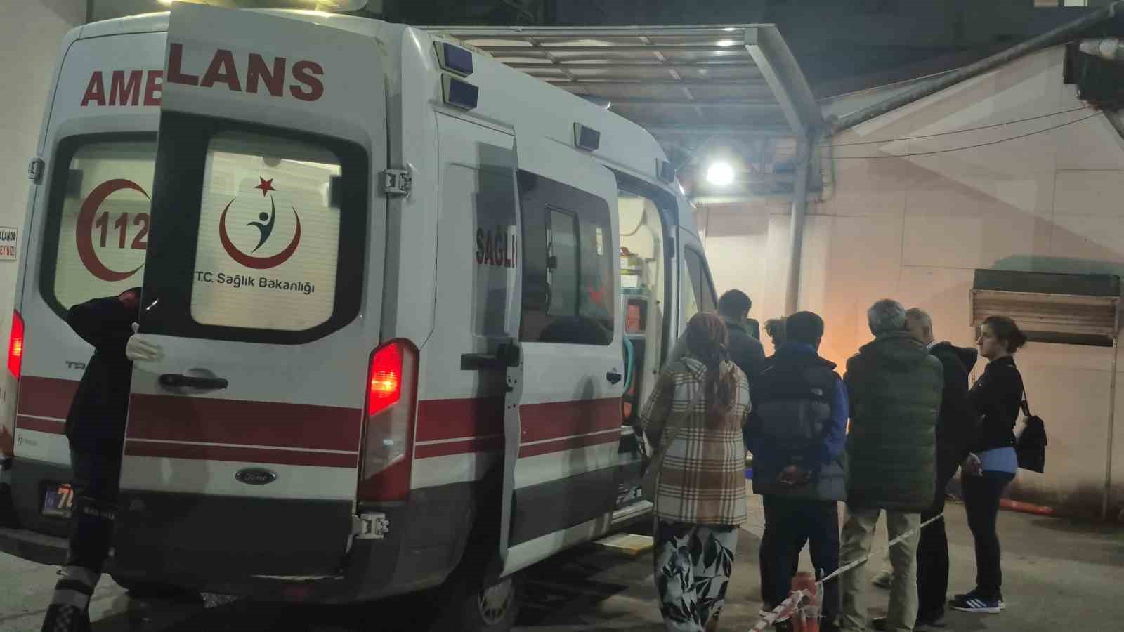 bartinda-fabrikada-14-isci-dumandan-zehirlendi