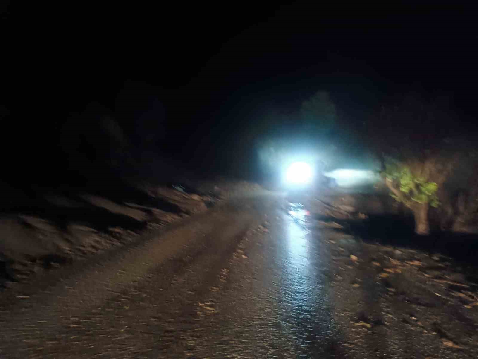 batmanda-saganak-heyelana-neden-oldu