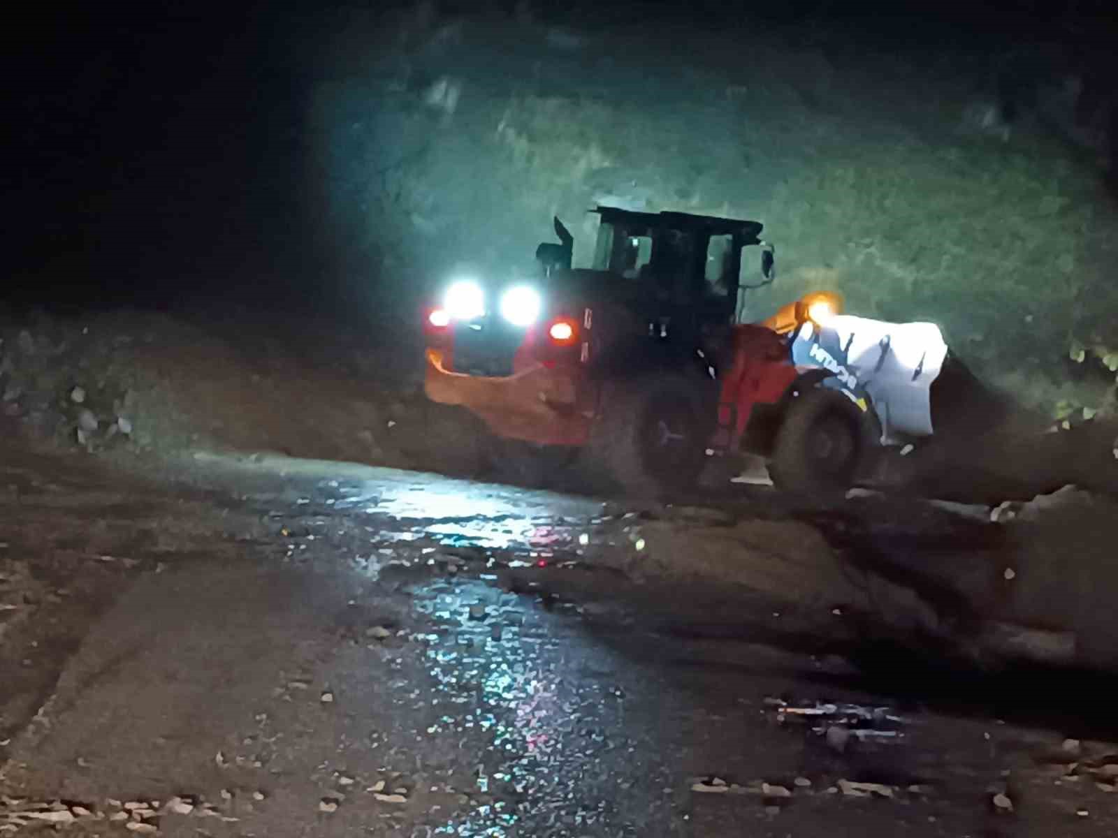 batmanda-saganak-heyelana-neden-oldu