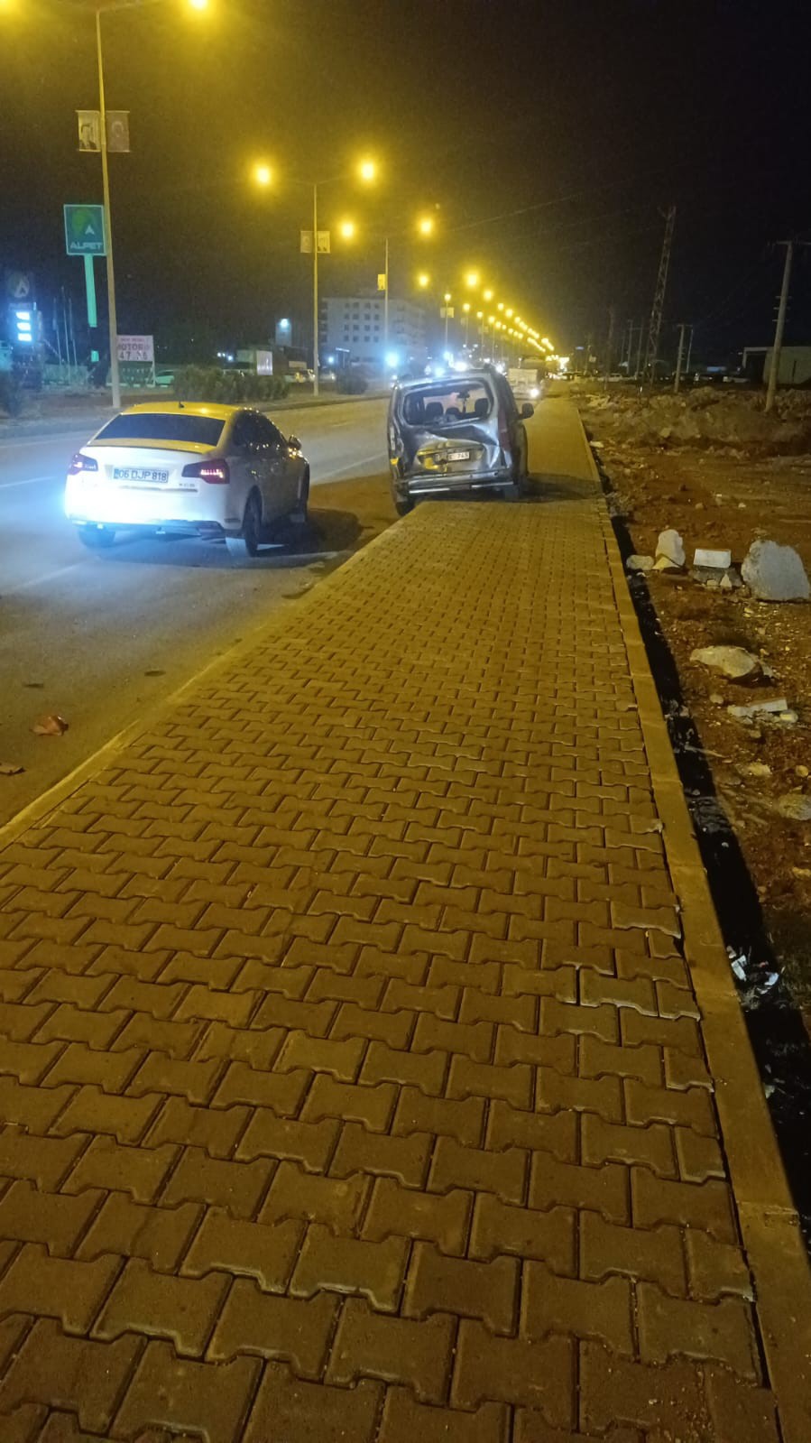 batmanda-saganak-zincirleme-kazaya-neden-oldu-3-yarali