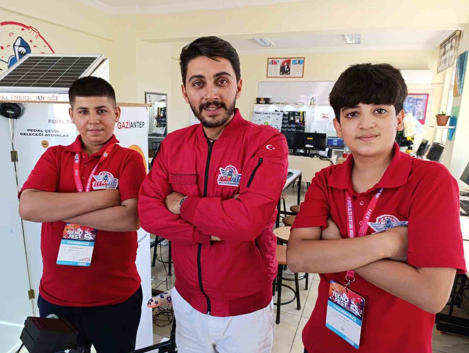 bu-bisiklet-hem-elektrik-uretiyor-hem-de-bakiye-kazandiriyor