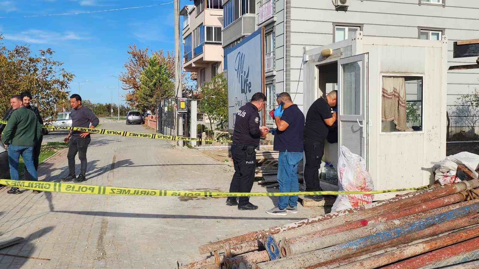 bursada-65-yasindaki-bekci-calistigi-santiyede-olu-bulundu