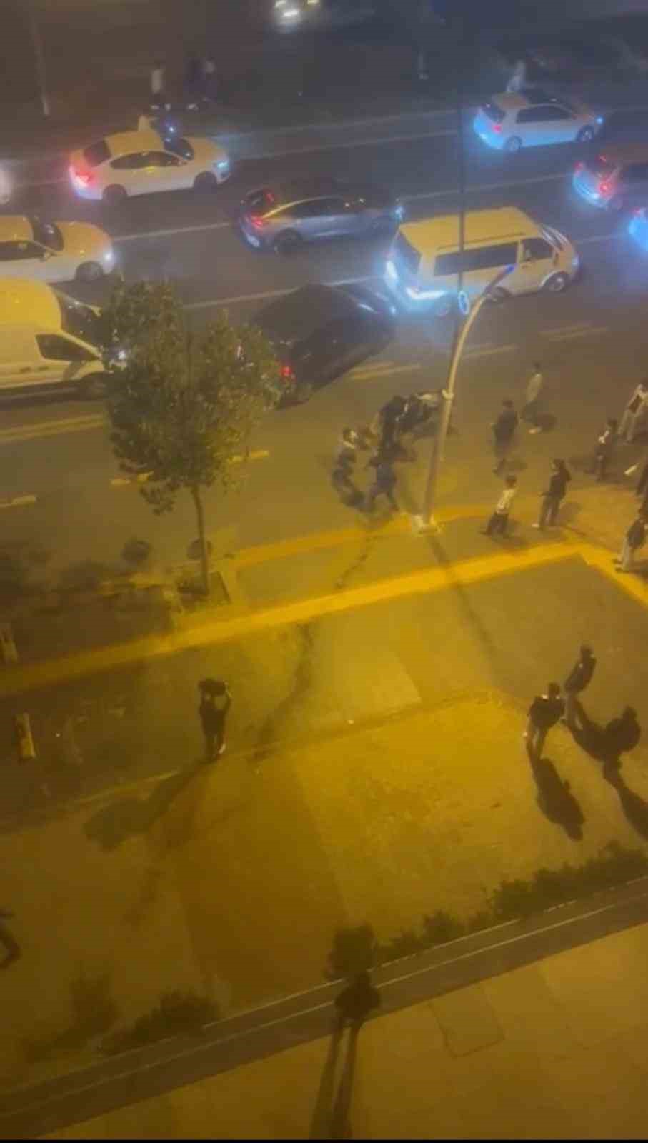 diyarbakirda-konser-alaninda-bicakli-kavga-10-yarali