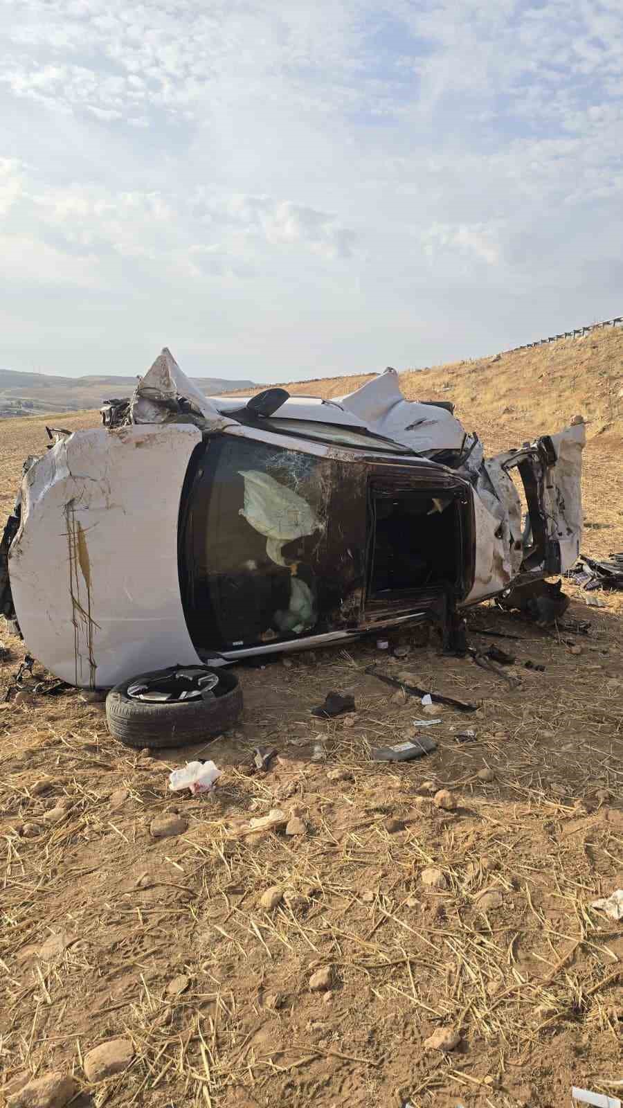 diyarbakirda-trafik-kazasi-1-olu-3-yarali