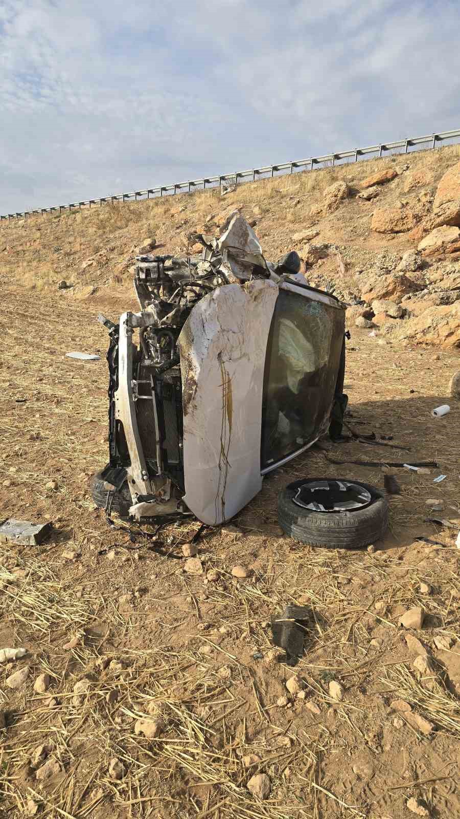 diyarbakirda-trafik-kazasi-1-olu-3-yarali