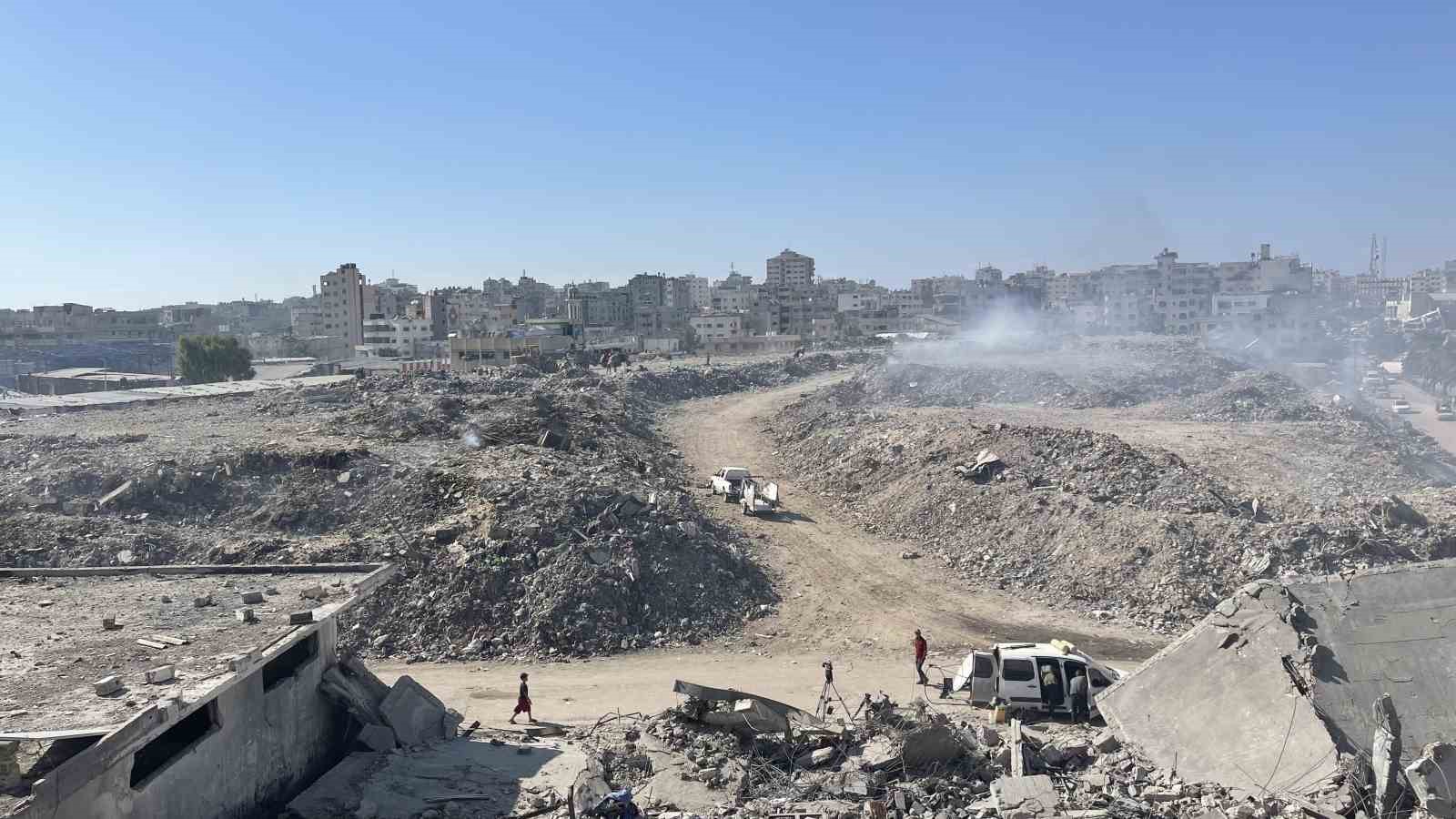 gazzede-biriken-cop-miktari-ceyrek-milyon-tonu-asti