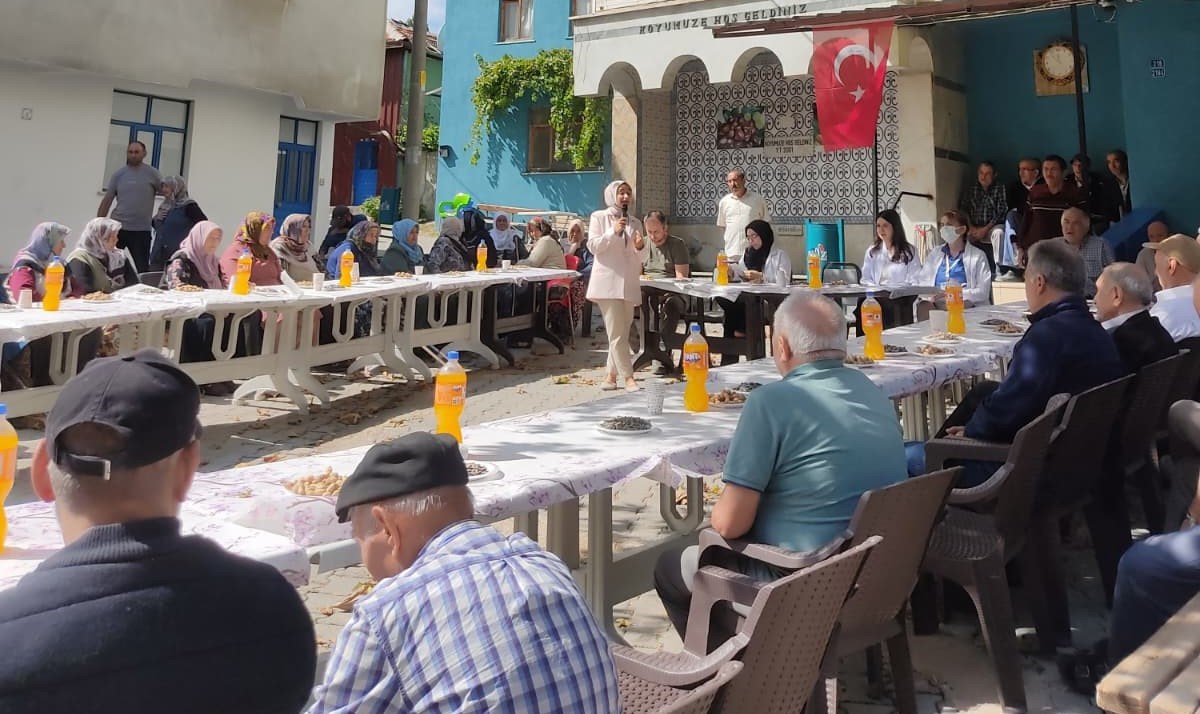 gedizde-65-yas-ustu-vatandaslara-kapsamli-geriatri-egitimi-verildi