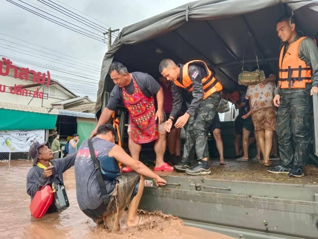 guneydogu-asyada-bualoi-tayfunu-nedeniyle-bilanco-agirlasiyor-53-olu