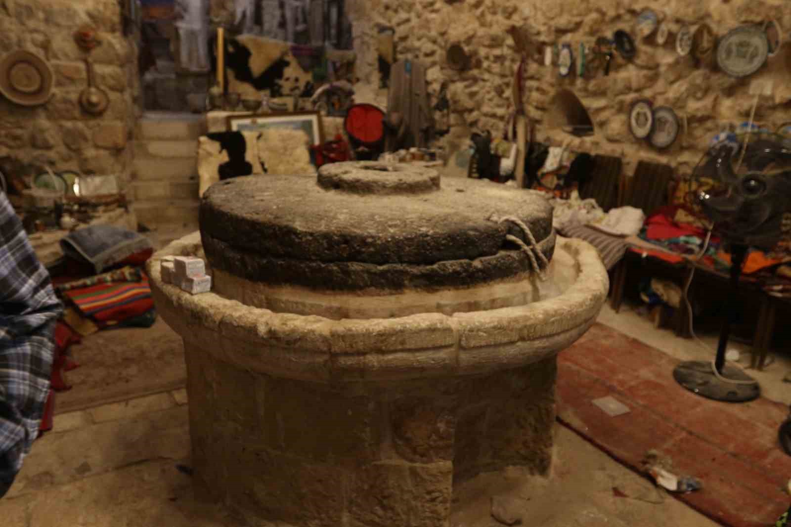 israil-isgali-altindaki-el-halilde-turkiye-sevgisi