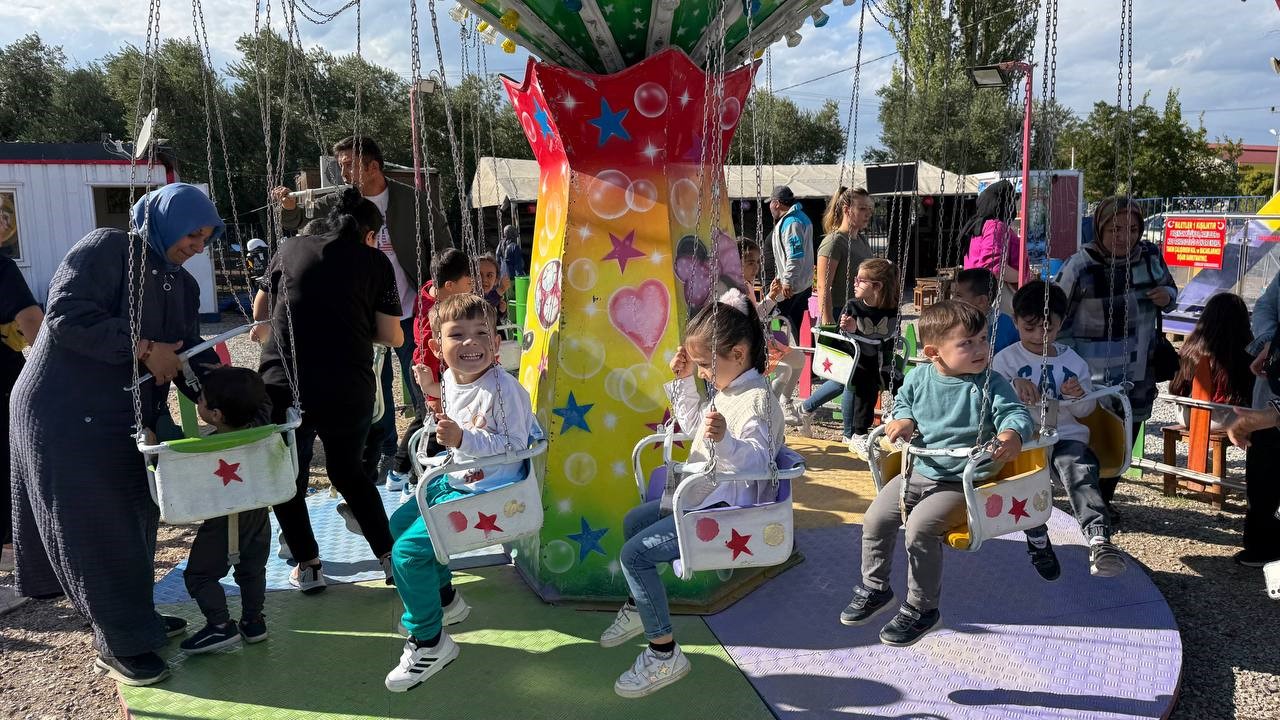 iznikli-esnaftan-ayakta-alkislanacak-hareket