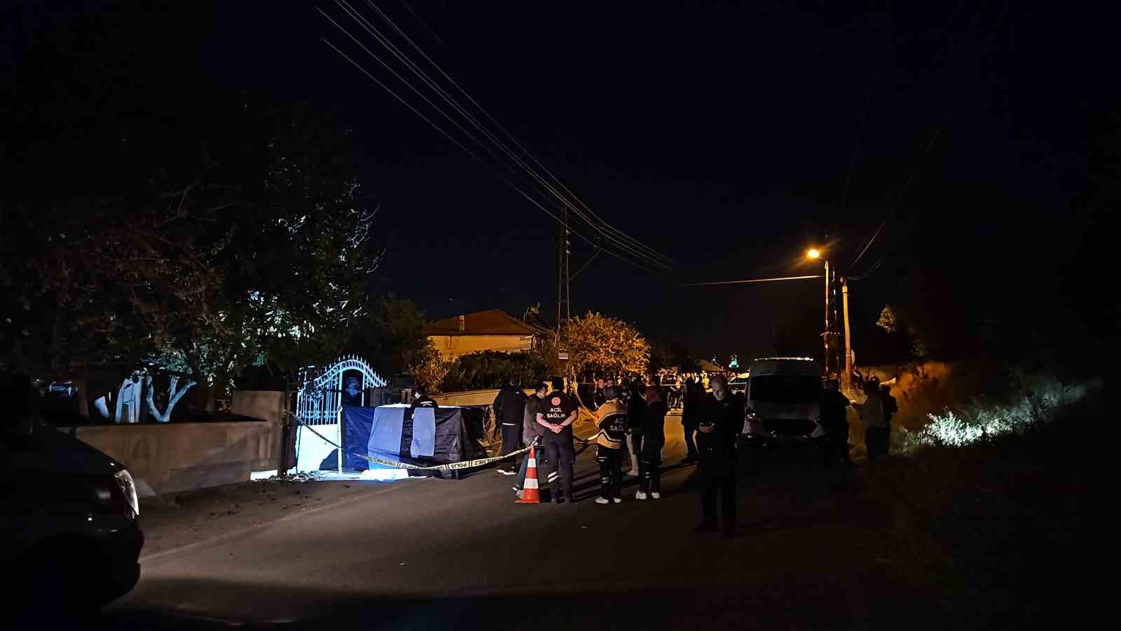 kayseride-cifte-cinayet-kari-koca-cami-cikisinda-evlerinin-onunde-olduruldu