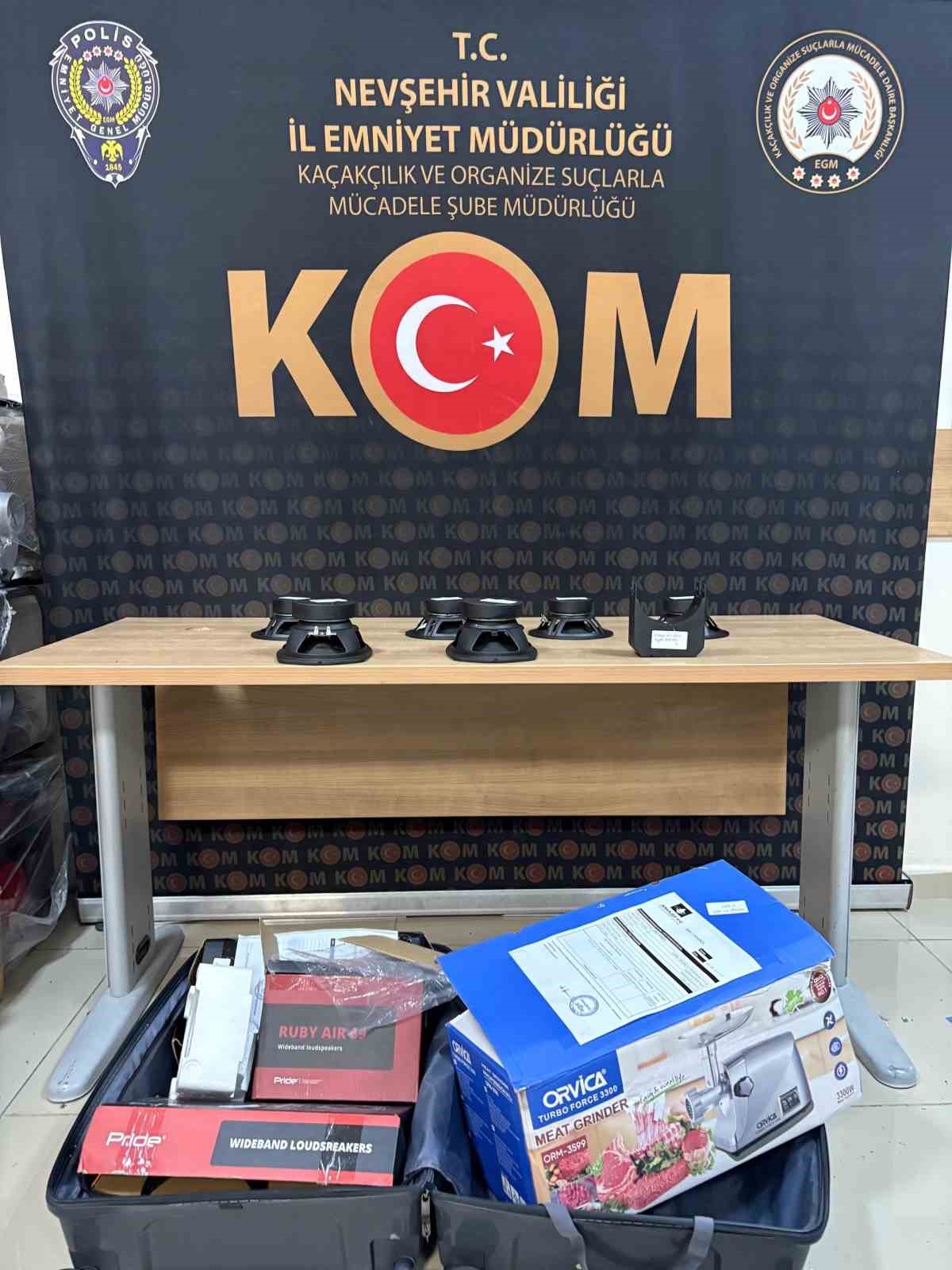 kiyma-makinesinden-kiyma-yerine-altin-cikti