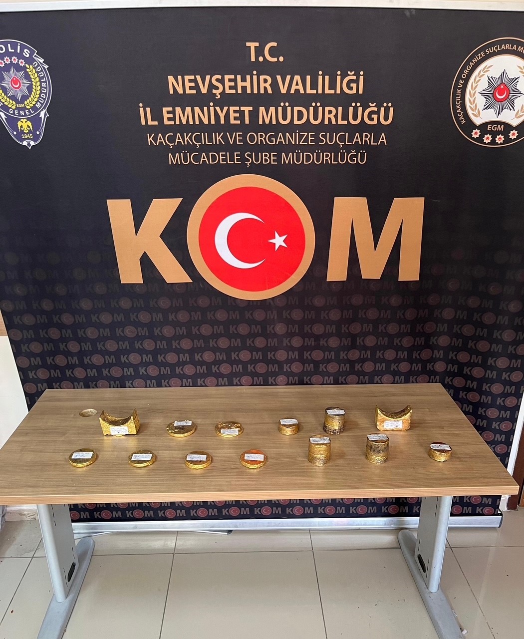 kiyma-makinesinden-kiyma-yerine-altin-cikti