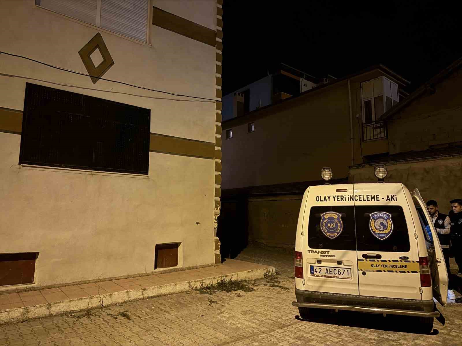 kuluda-yalniz-yasayan-adam-evinde-olu-bulundu