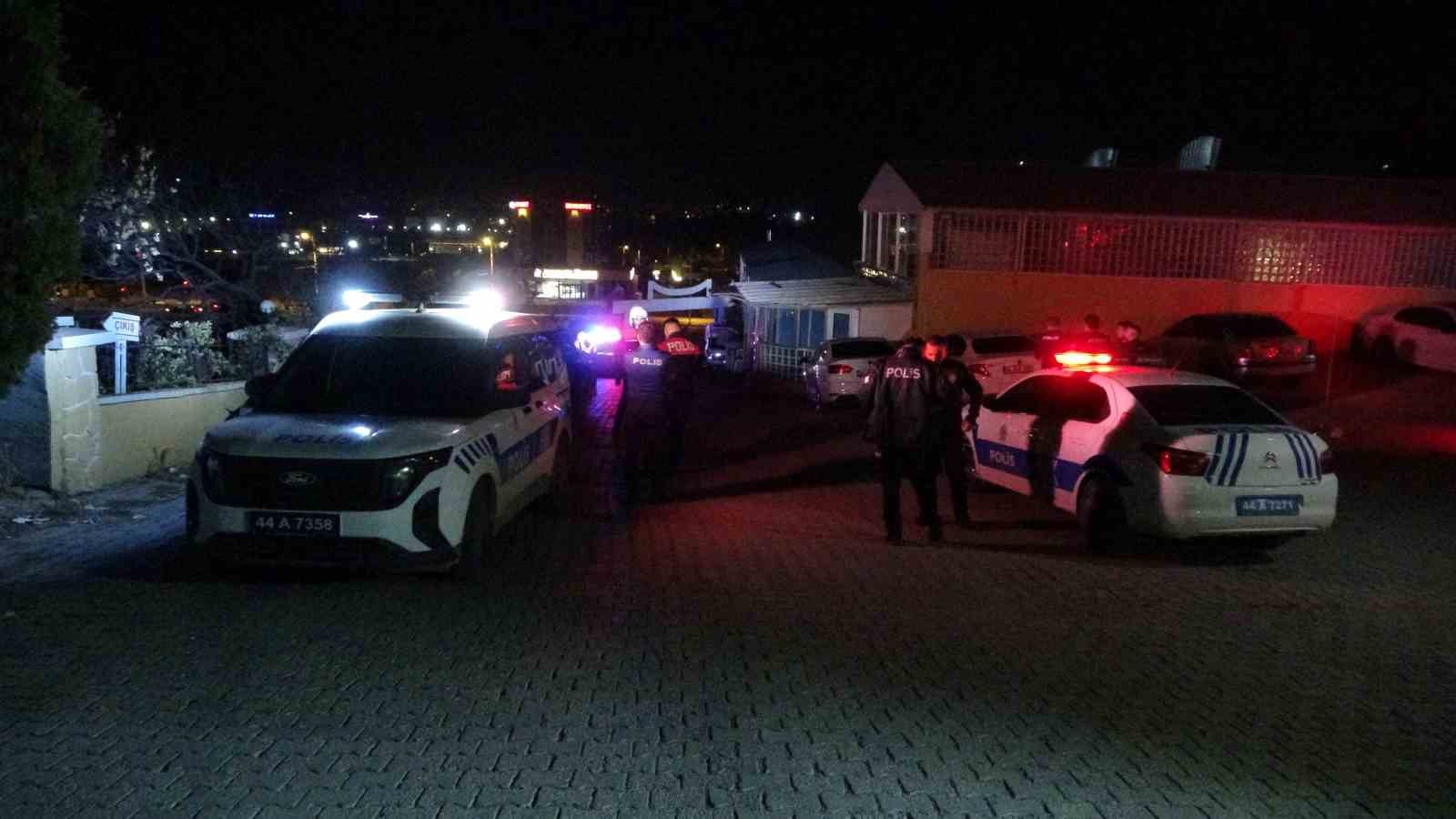 malatyada-dugun-salonunda-silahli-kavga-4-yarali