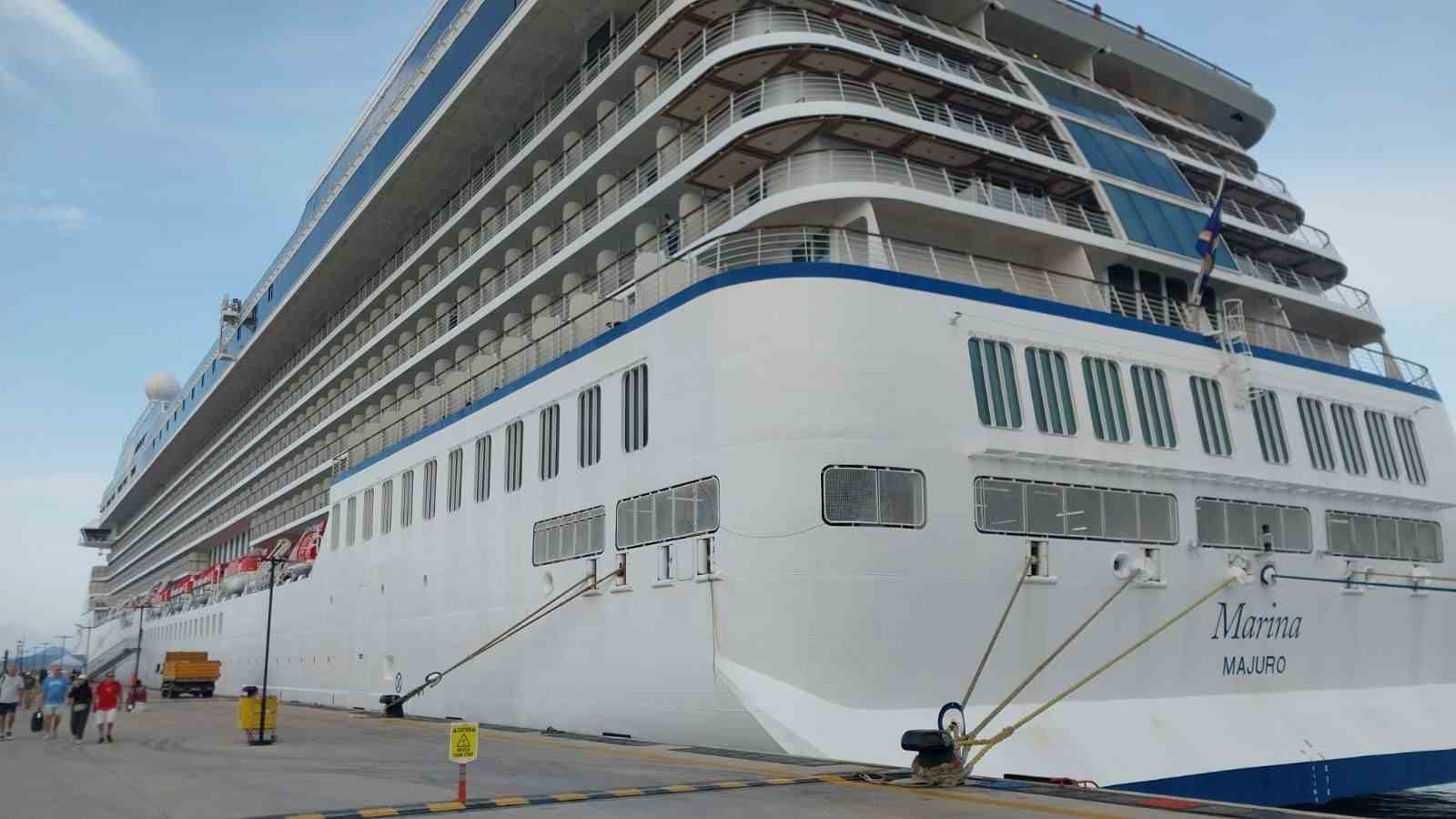 marina-bin-194-yolcu-getirdi