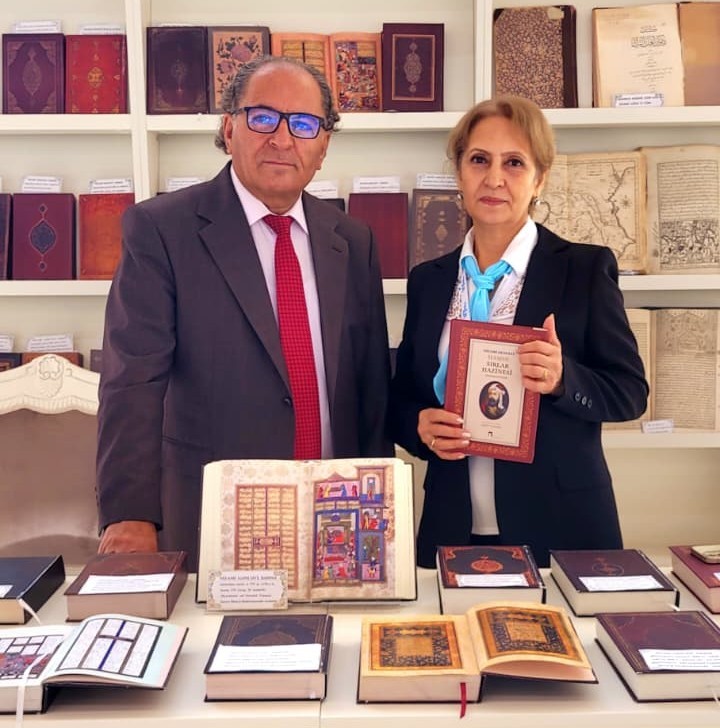 nizami-gencevinin-essiz-basyapiti-hamsesi-turkiye-turkcesinde