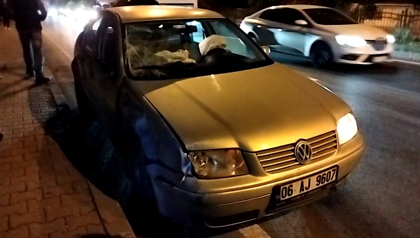 otomobil-elektrikli-bisiklete-carpti-1-olu-1-yarali