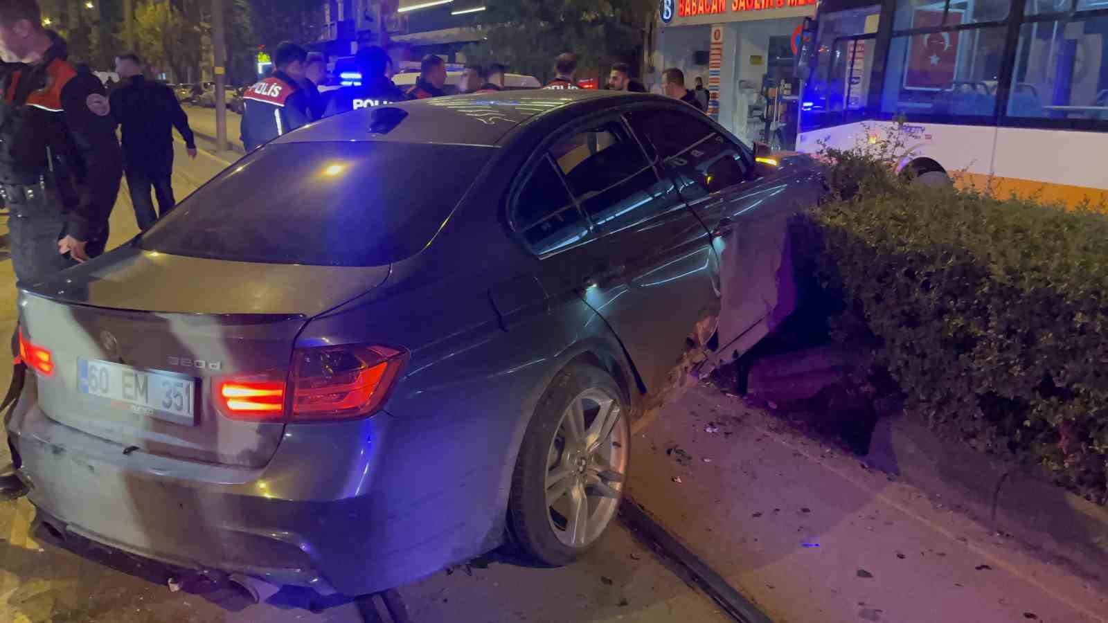 polisin-dur-ihtarina-uymayan-aractan-uyusturucu-cikti