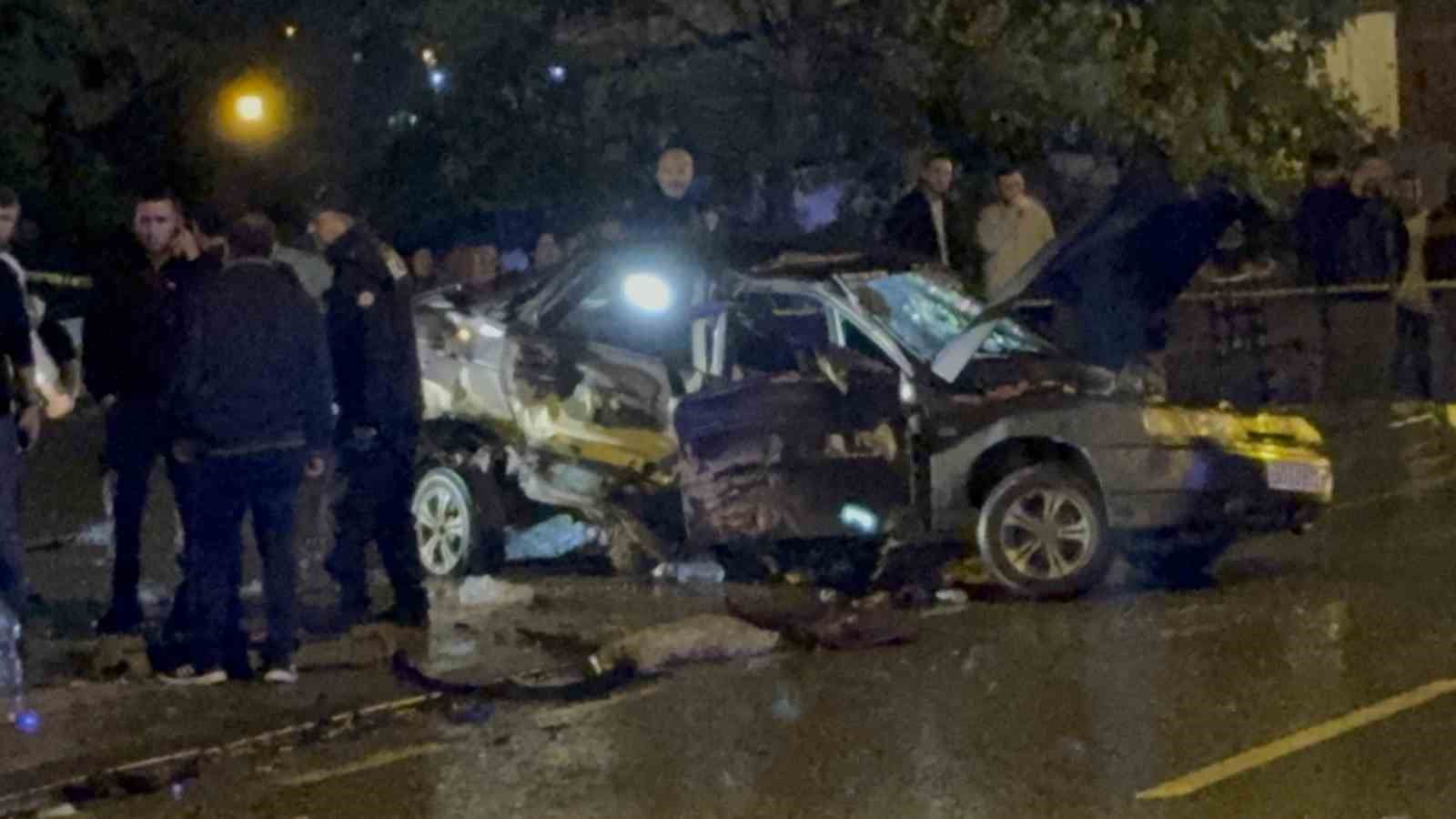 samsunda-iki-otomobil-carpisti-2-olu-2-yarali