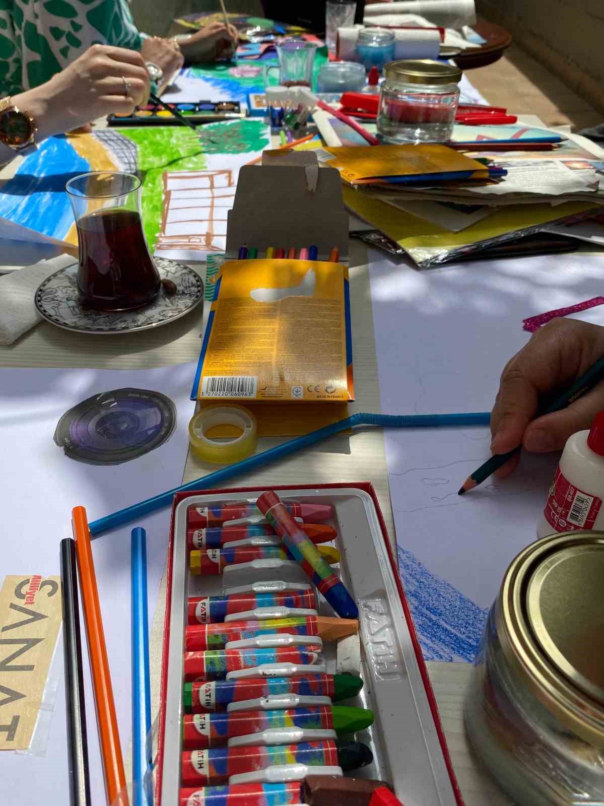 sanatin-iyilestirici-gucu-alzheimer-ve-demans-tedavisinde-umut-veriyor