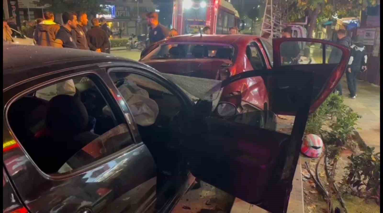 serit-ihlali-7-araci-birbirine-katti-2-yarali