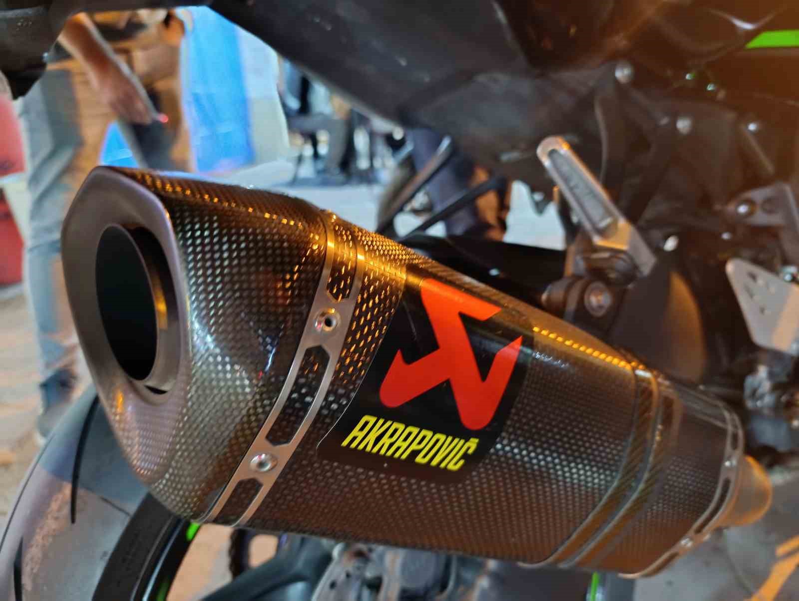 tekirdag-polisi-gurultu-kirliligine-gecit-vermedi-abart-egzoz-kullanan-suruculere-ceza-yagdi