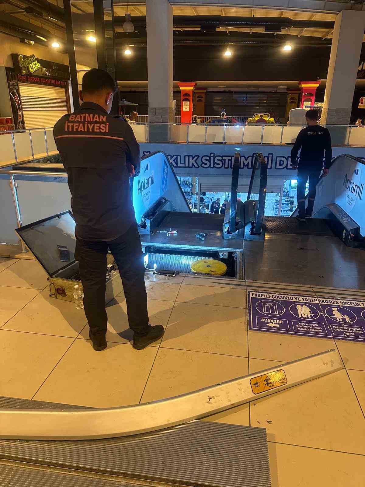 3-saat-boyunca-kopan-parmagi-aradilar