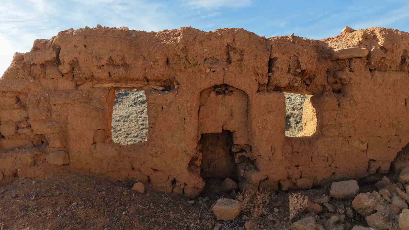 35-yil-once-terk-edildi-ismi-uydu-haritasindan-bile-silindi