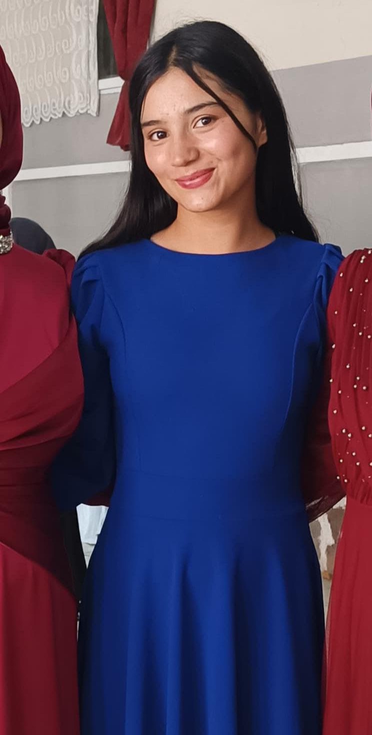 agrida-aycicegi-tarlasinda-feci-kaza-14-yasindaki-nursefa-hayatini-kaybetti