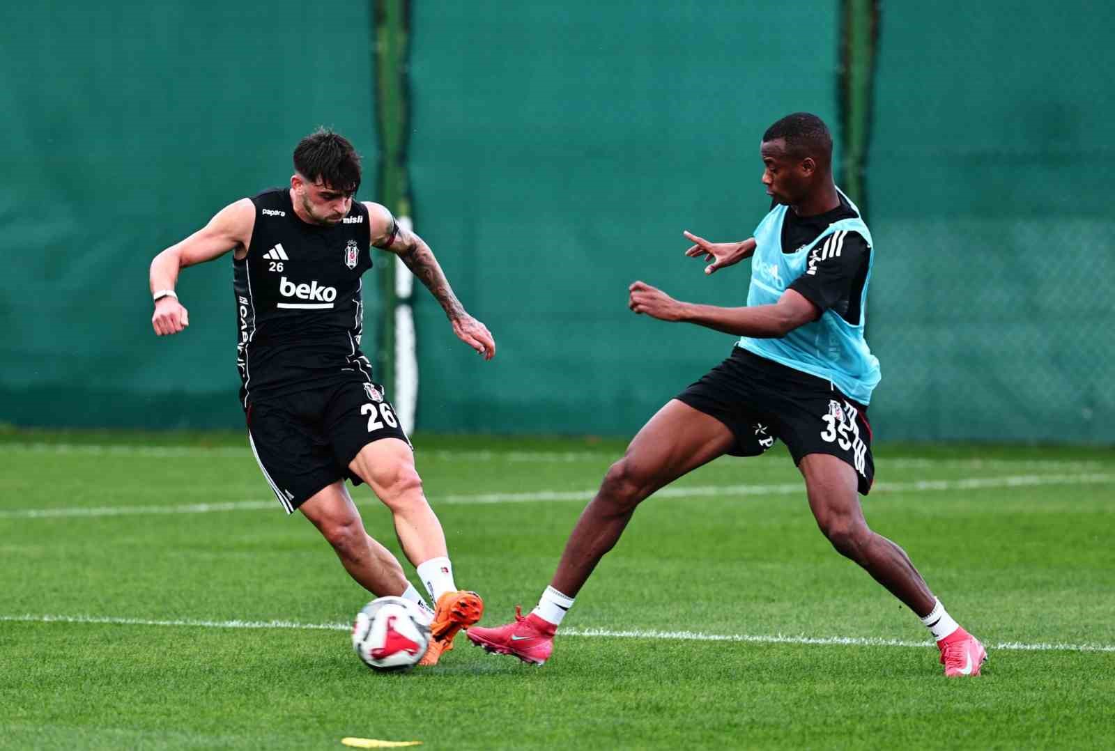 besiktas-fatih-karagumruk-maci-hazirliklarina-basladi