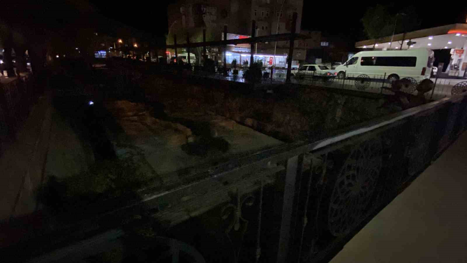 dengesini-kaybedip-kanala-dustu-itfaiye-ekipleri-kurtardi