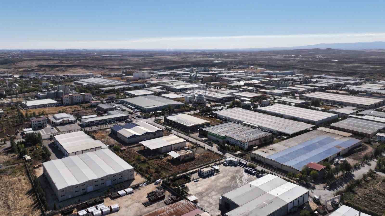 diyarbakir-osb-baskani-fidan-ihracat-rakamlari-uretim-direncinin-kanitidir