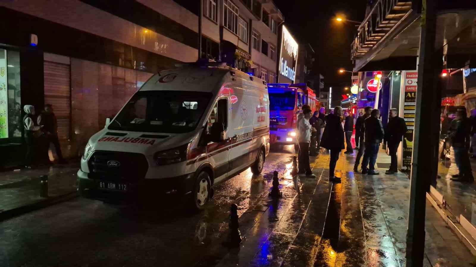 duzcede-kadin-kuaforu-is-yerinde-olu-bulundu