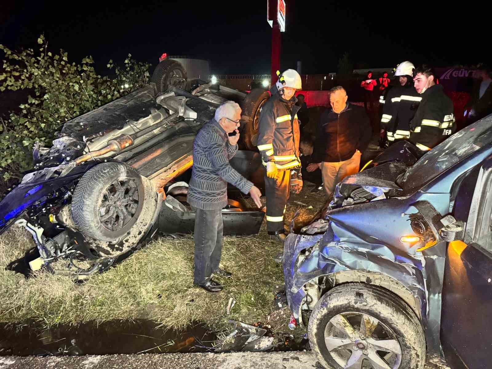 edirnede-zincirleme-kaza-olu-ve-yaralilar-var