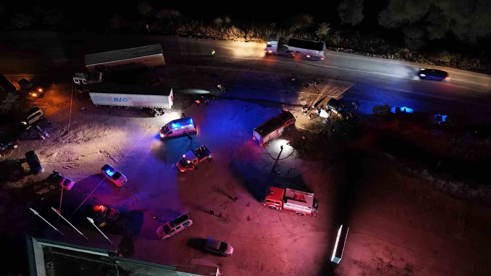 edirnede-zincirleme-kaza-olu-ve-yaralilar-var