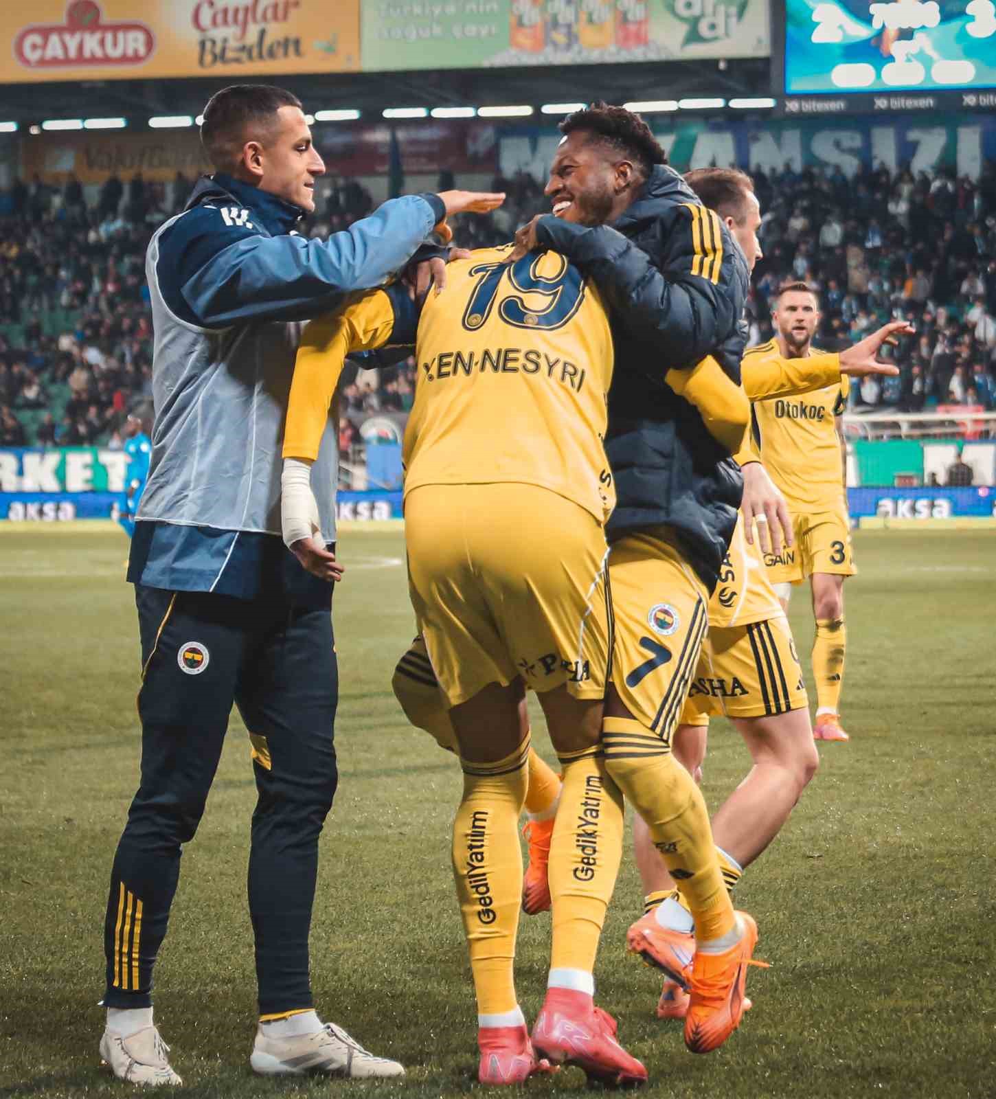 fenerbahce-galibiyet-serisini-5-maca-cikardi