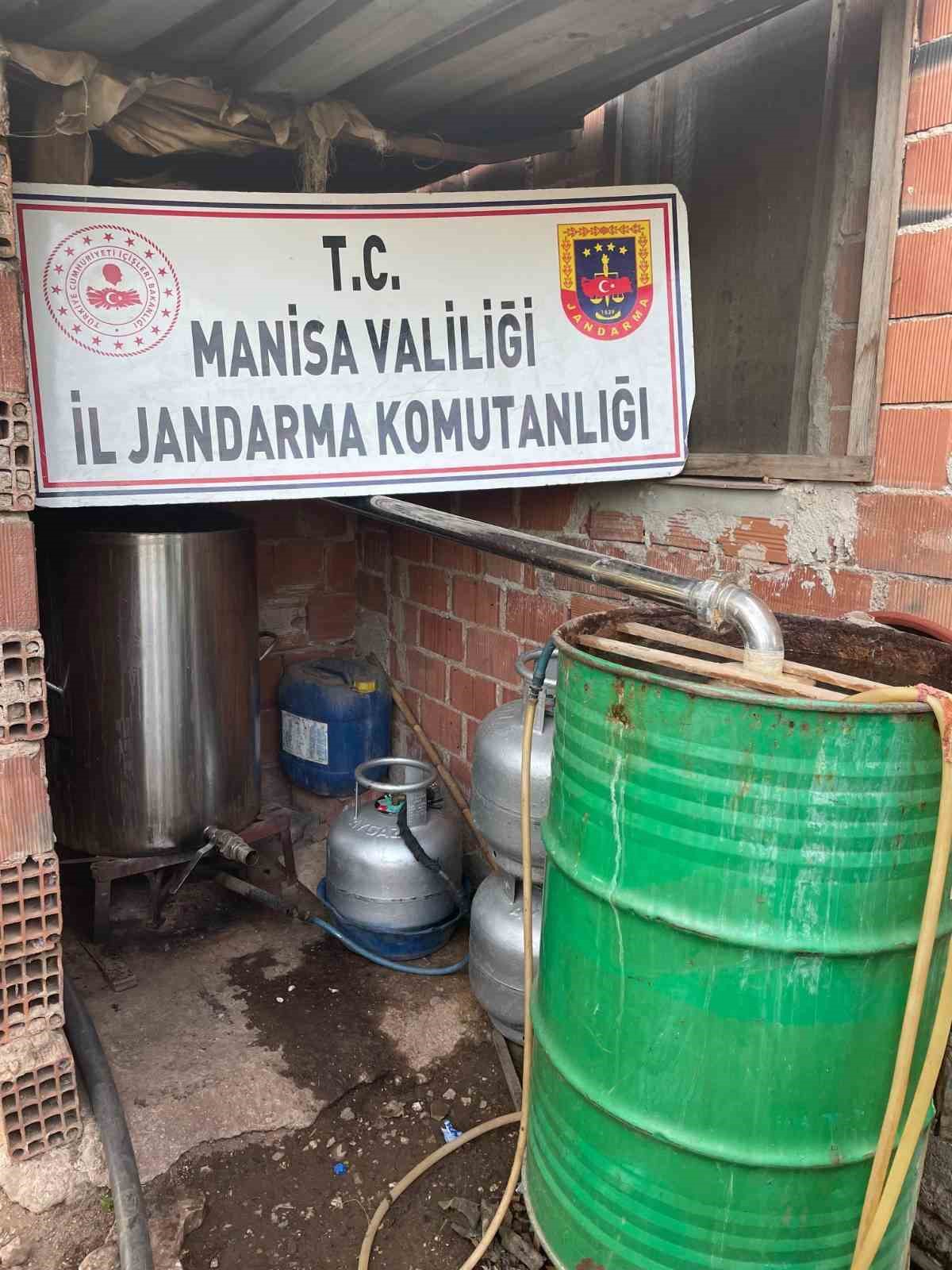 manisada-112-litre-sahte-icki-ele-gecirildi