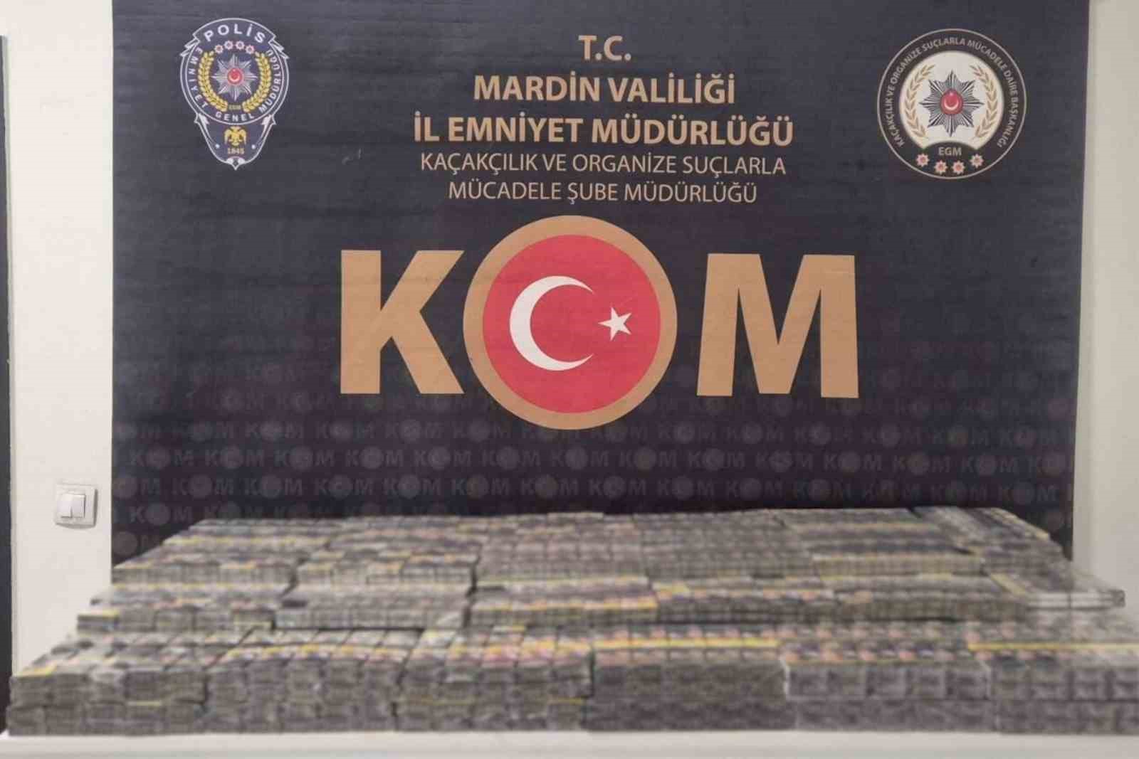 mardinde-kacakcilik-operasyonunda-2-bin-290-paket-sigara-ele-gecirildi