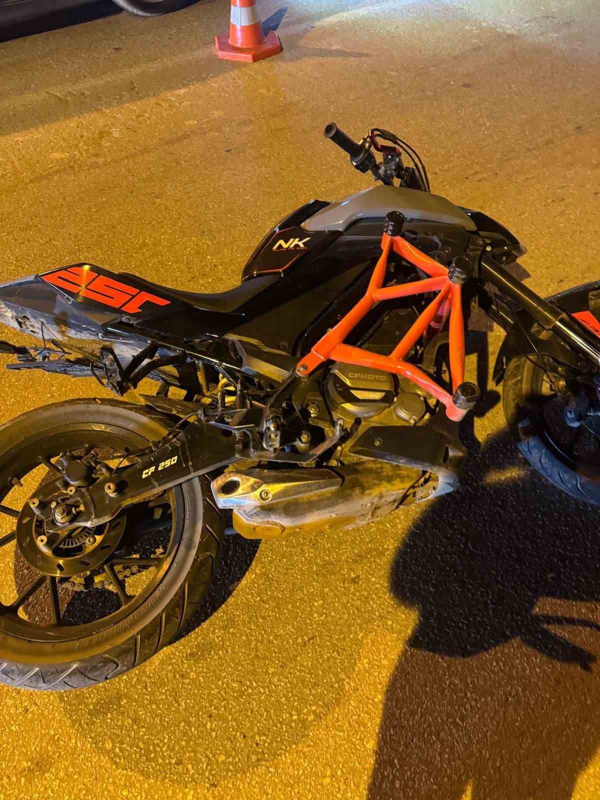 motosiklet-kazasinda-20-yasindaki-surucu-oldu