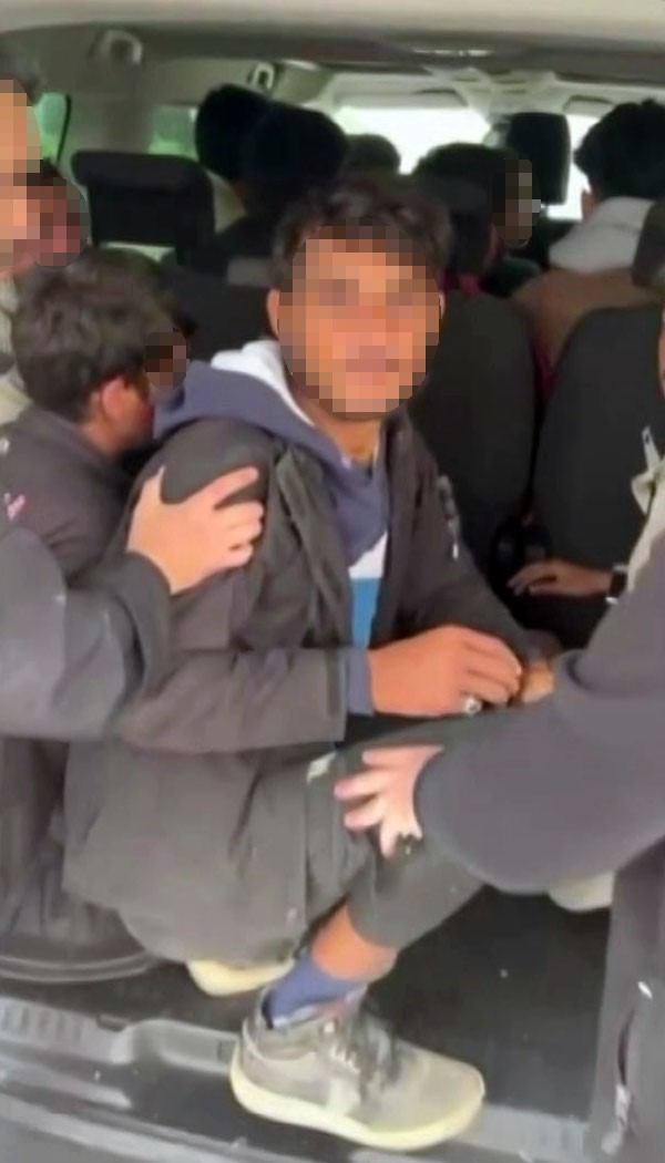 sakaryada-gocmen-kacakciligi-operasyonu-13-duzensiz-gocmen-yakalandi