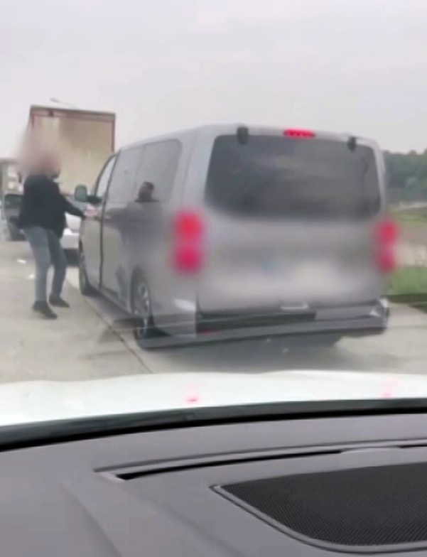 sakaryada-gocmen-kacakciligi-operasyonu-13-duzensiz-gocmen-yakalandi