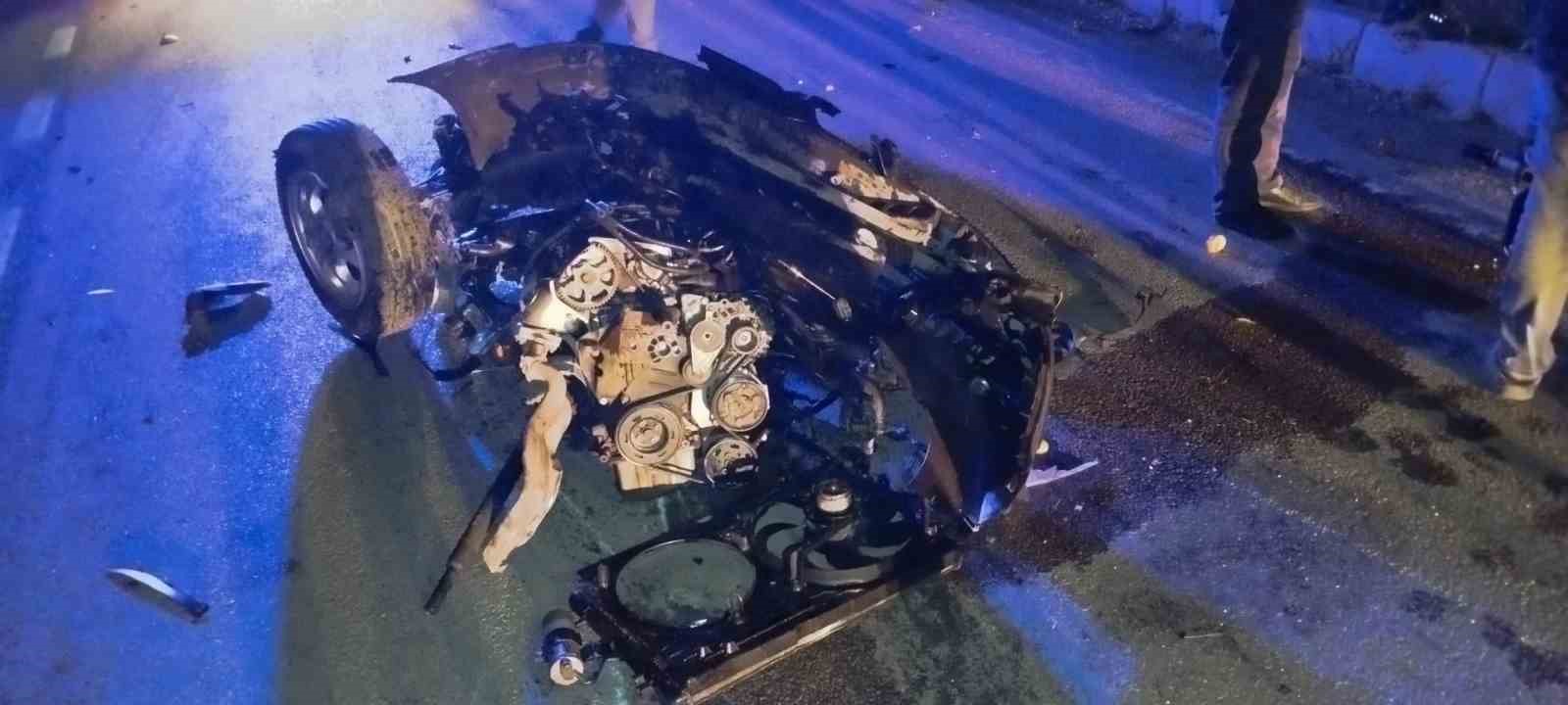 takla-atan-otomobil-hurdaya-dondu-1-yarali