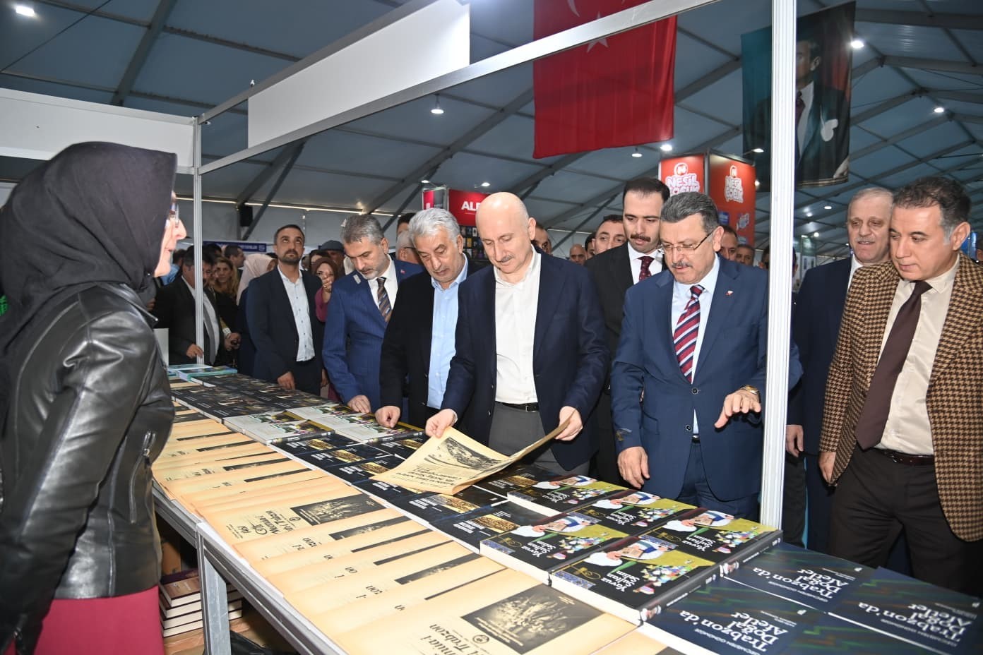 trabzon-2-kitap-gunleri-basladi